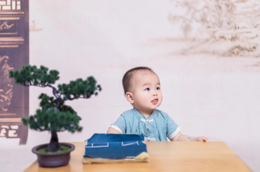 河池宝宝喉咙长泡发烧 河池宝宝喉咙长泡发烧